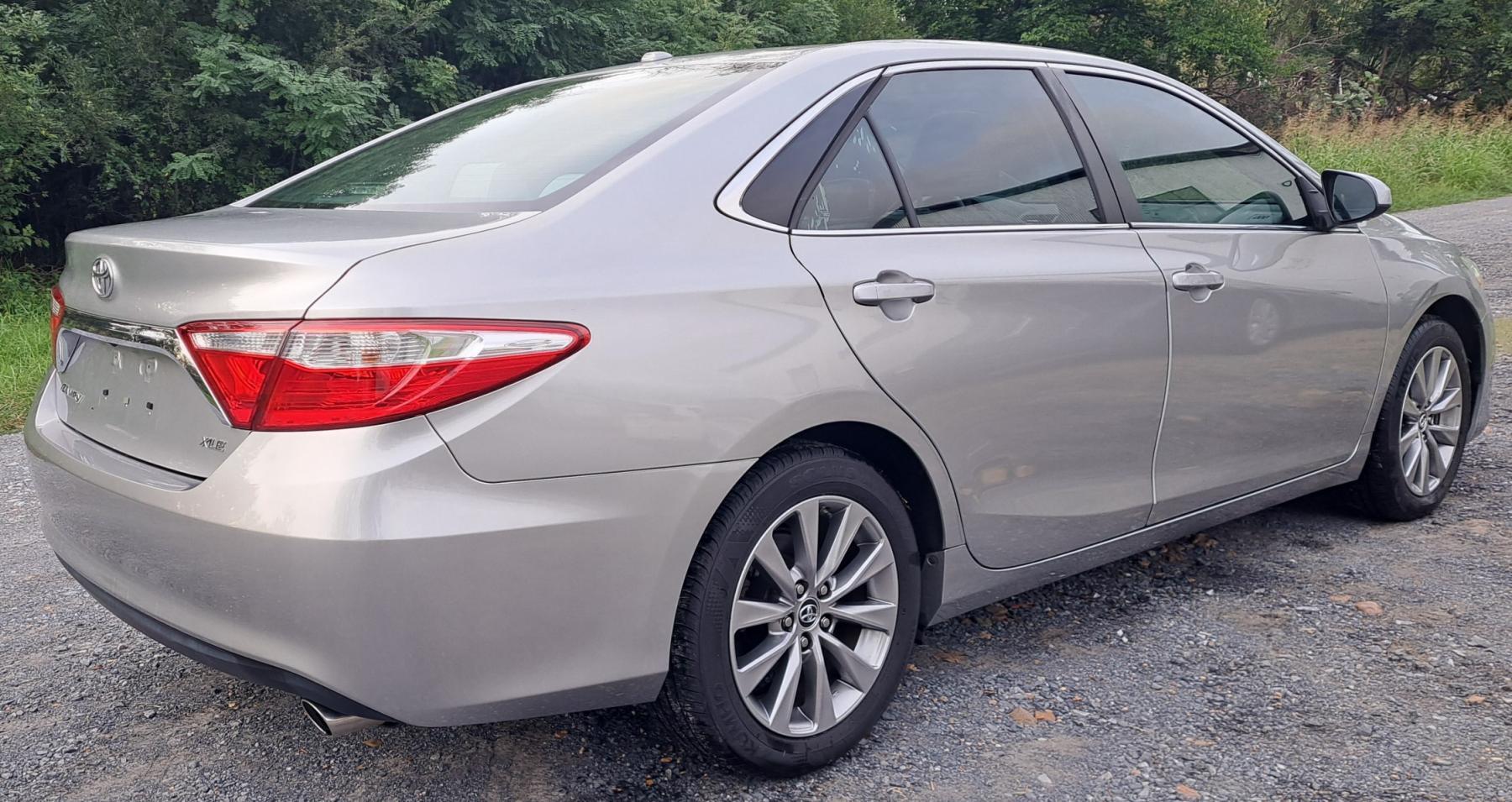 2016 Toyota Camry XLE
