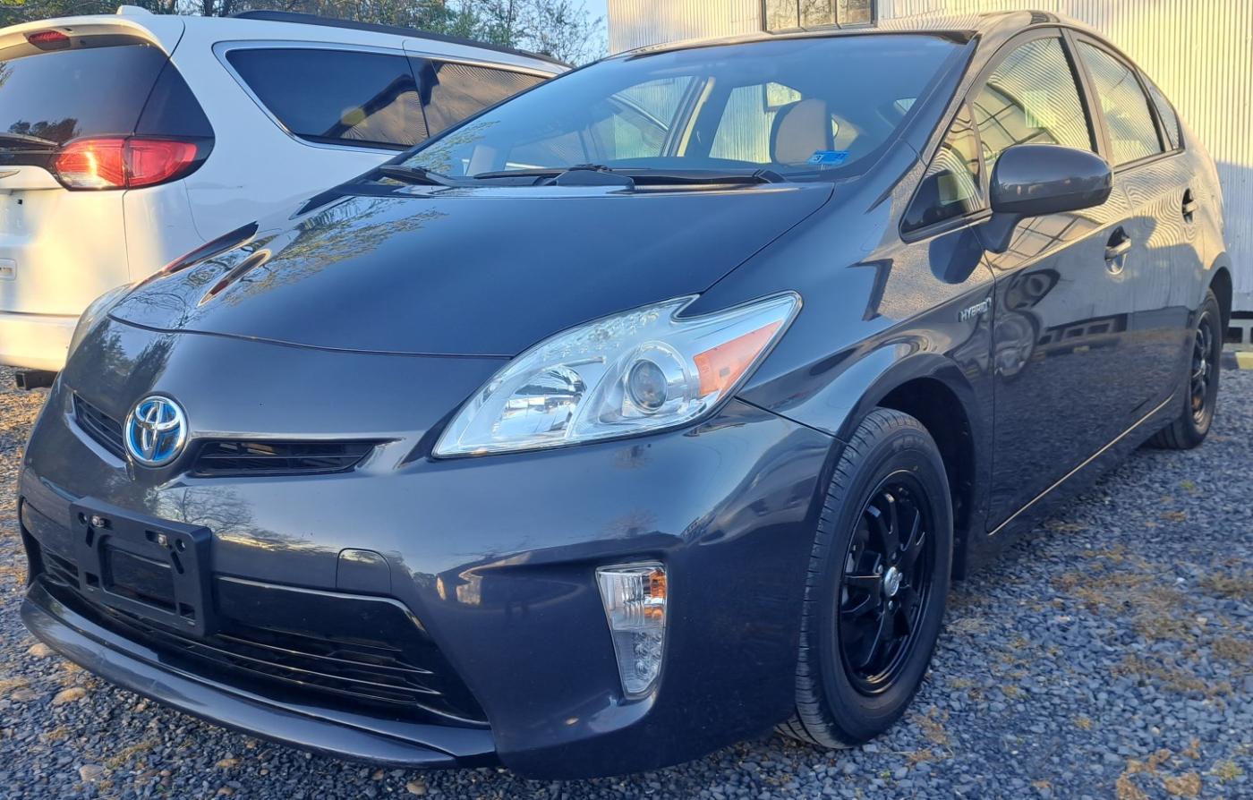 2013 Toyota Prius Two - 656864