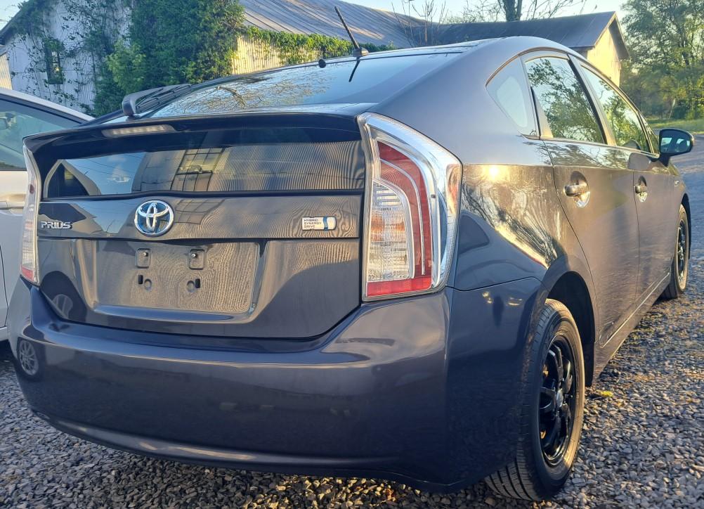 2013 Toyota Prius Two - 656864